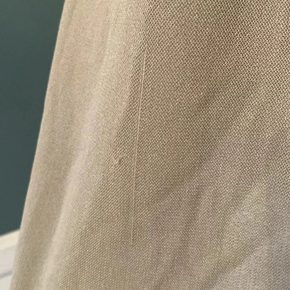 Lafayette 148 light gray asymmetrical hem 3/4 sleeve silk blend top xs/s - Picture 8 of 12